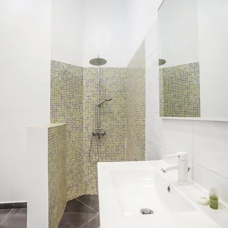 Vakantiehuis Olbia Charming Dreamview With Jacuzzi