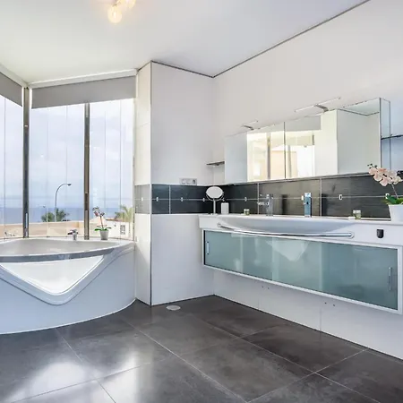 Olbia Charming Infinity Pool Sea View 度假居