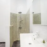 Дом отдыха Olbia Charming Dreamview With Jacuzzi